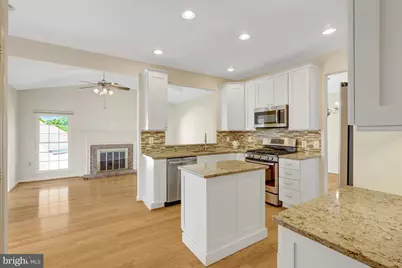 1340 Cassia Street, Herndon, VA 20170 - Photo 12