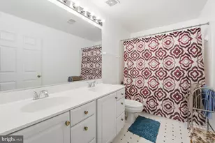 9224 Cardinal Forest Ln, Lorton, VA 22079 - Photo 14