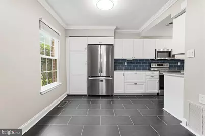 6410 Blarney Stone Court, Springfield, VA 22152 - Photo 4