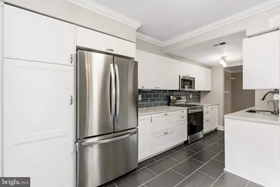 6410 Blarney Stone Court, Springfield, VA 22152 - Photo 6