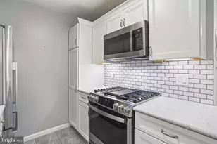 4917 Americana Dr, Annandale, VA 22003 - Photo 10
