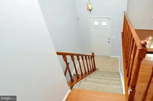 3012 Summershade Ct, Herndon, VA 20171 - Photo 2