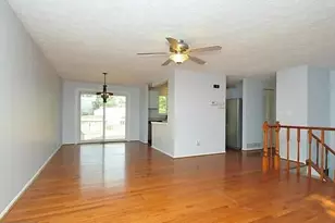 3012 Summershade Ct, Herndon, VA 20171 - Photo 4