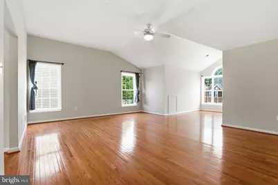 7608 McWeadon Lane, Springfield, VA 22150 - Photo 28