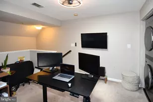 5121 Travis Edward Way, Centreville, VA 20120 - Photo 22