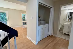 9506 Miranda Ct, Fairfax, VA 22031 - Photo 6