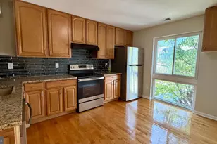 9506 Miranda Ct, Fairfax, VA 22031 - Photo 2