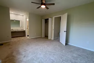 9506 Miranda Ct, Fairfax, VA 22031 - Photo 14