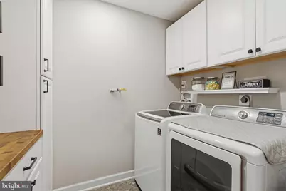 10010 Oakton Terrace Road #10010, Oakton, VA 22124 - Photo 16