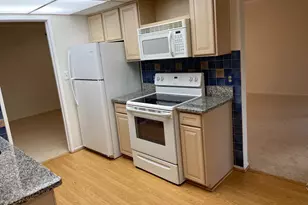 565 Florida Ave, Herndon, VA 20170 - Photo 6