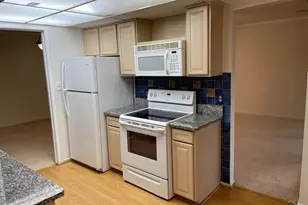 565 Florida Ave, Herndon, VA 20170 - Photo 8