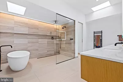 7216 Davis Court, McLean, VA 22101 - Photo 24