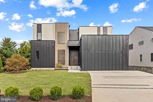 7216 Davis Ct, McLean, VA 22101 - Photo 1