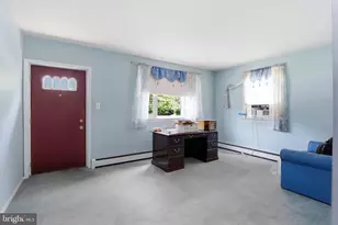 3002 Greenway Blvd, Falls Church, VA 22042 - Photo 2