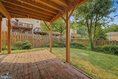 7763 Asterella Court, Springfield, VA 22152 - Photo 10