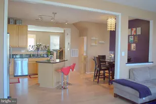 13680 St Johns Wood Pl, Herndon, VA 20171 - Photo 6