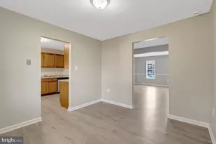 7065 Leewood Forest Dr, Springfield, VA 22151 - Photo 12