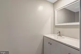 7065 Leewood Forest Dr, Springfield, VA 22151 - Photo 18