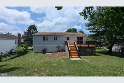 2929 Ashdown Forest Drive, Herndon, VA 20171 - Photo 4