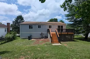 2929 Ashdown Forest Dr, Herndon, VA 20171 - Photo 4