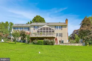 10915 Belgravia Ct, Great Falls, VA 22066 - Photo 66