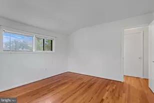 6318 Willowood Ln, Alexandria, VA 22310 - Photo 12
