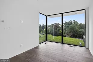 10590 Beach Mill Rd, Great Falls, VA 22066 - Photo 26