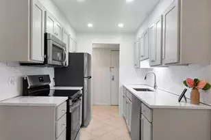 11600 Stoneview Square, Reston, VA 20191 - Photo 16