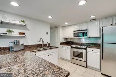 11016 Saffold Way, Reston, VA 20190 - Photo 8