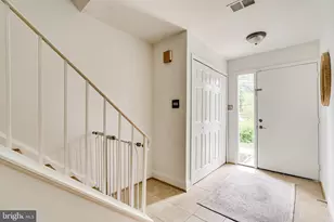 11016 Saffold Way, Reston, VA 20190 - Photo 4