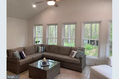 7705 Carrleigh Parkway, Springfield, VA 22152 - Photo 4