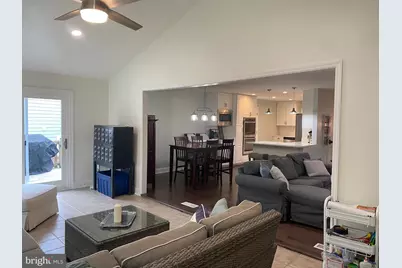 7705 Carrleigh Parkway, Springfield, VA 22152 - Photo 6