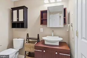 5803 Hall St, Burke, VA 22015 - Photo 64