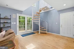 5803 Hall St, Burke, VA 22015 - Photo 16