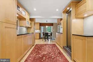 5803 Hall St, Burke, VA 22015 - Photo 20