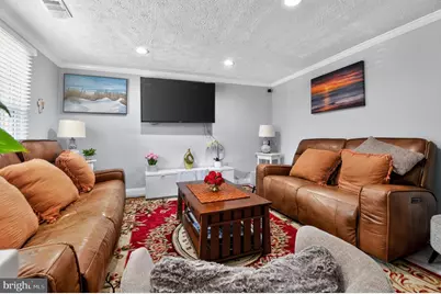 8307 Pondside Terrace, Alexandria, VA 22309 - Photo 12