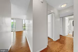 6800 Fleetwood Rd, McLean, VA 22101 - Photo 12