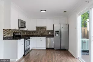1103 Whitewater Pl, Herndon, VA 20170 - Photo 12