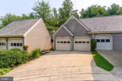 11565 Brass Lantern Court, Reston, VA 20194 - Photo 2