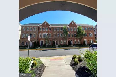 13717 Neil Armstrong Avenue, Herndon, VA 20171 - Photo 32