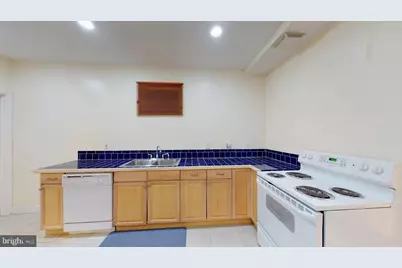 9710 Middleton Ridge Road #BASEMENT, Vienna, VA 22182 - Photo 16
