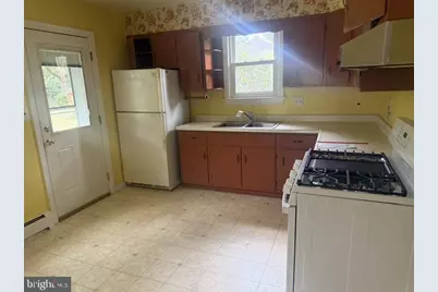 2414 Fairview Drive, Alexandria, VA 22306 - Photo 8