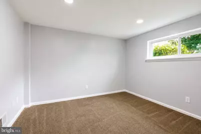 5712 Ash Drive, Springfield, VA 22150 - Photo 28