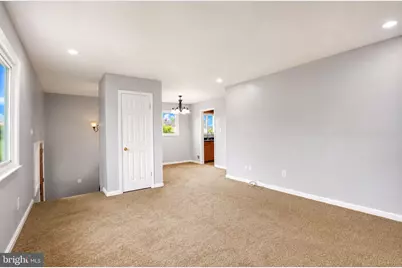 5712 Ash Drive, Springfield, VA 22150 - Photo 8