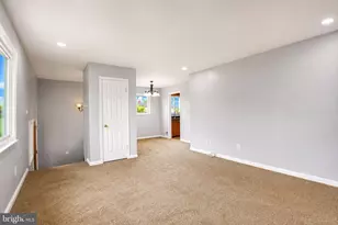 5712 Ash Dr, Springfield, VA 22150 - Photo 8