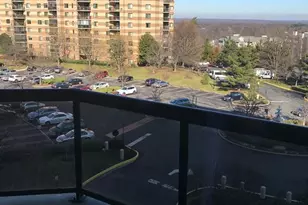 8350 Greensboro Dr, McLean, VA 22102 - Photo 16
