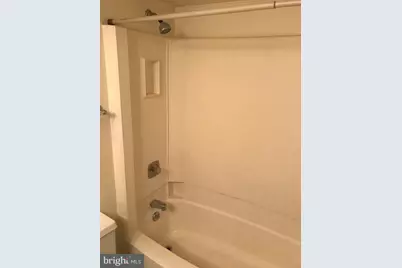 8350 Greensboro Drive #402, McLean, VA 22102 - Photo 14