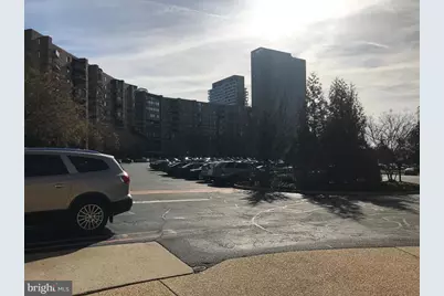 8350 Greensboro Drive #402, McLean, VA 22102 - Photo 22