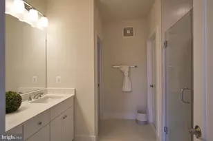 238 Van Buren St, Herndon, VA 20170 - Photo 14