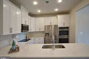 238 Van Buren St, Herndon, VA 20170 - Photo 4